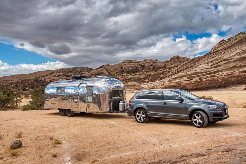Remodeled Luxury Vintage Overlander Airstream (26') - Image 2 Thumbnail