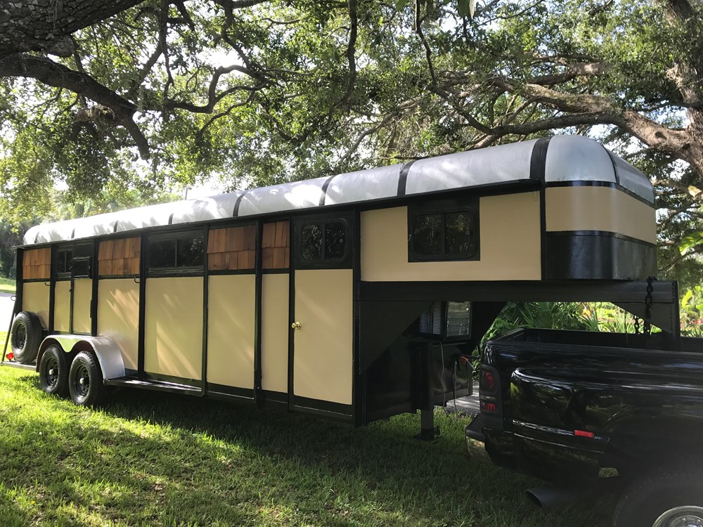 Repurposed horse trailer  - Image 1 Thumbnail