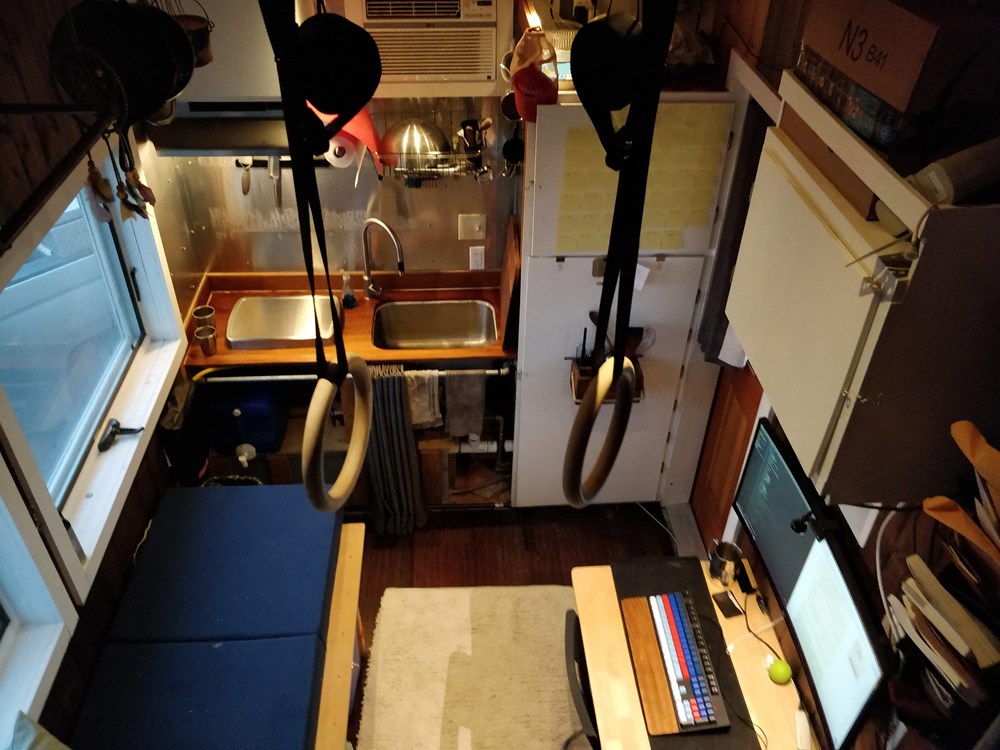 Off-grid ready, tech-friendly 16' custom tiny home - Image 6 Thumbnail