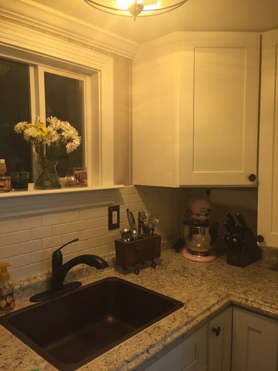 Farmhouse Chic Tiny House in Alabama, Move In Ready - Image 2 Thumbnail