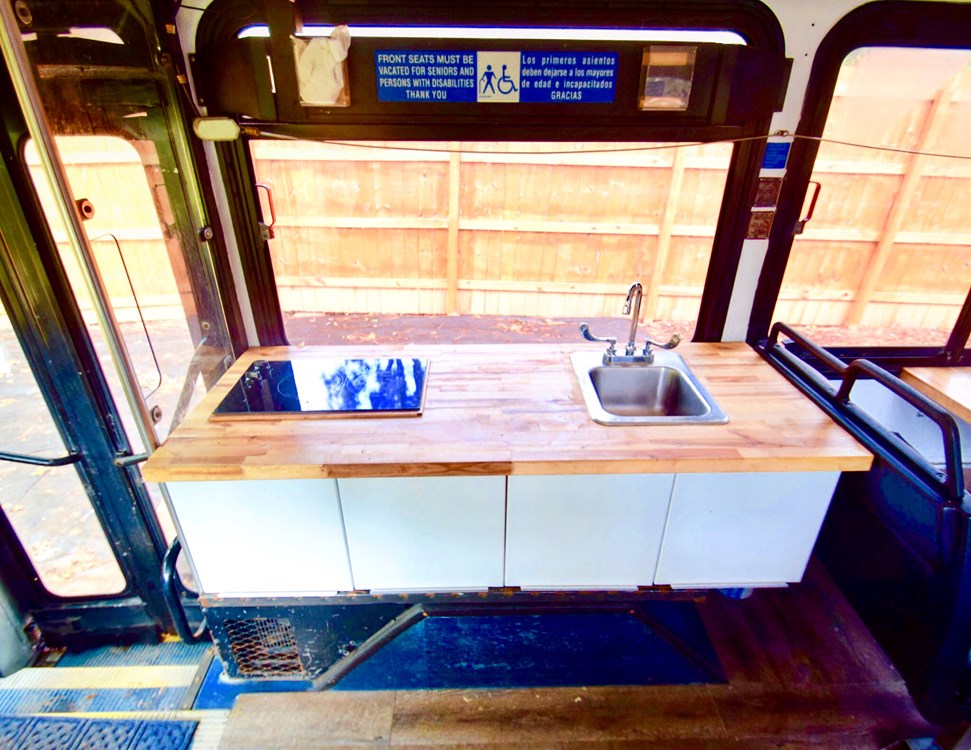 Modern Converted Transit Bus  - Image 3 Thumbnail