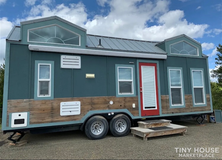 2019 TinyIdahomes K-2 - RVIA Certified, off grid ready- preowned  - Image 3 Thumbnail