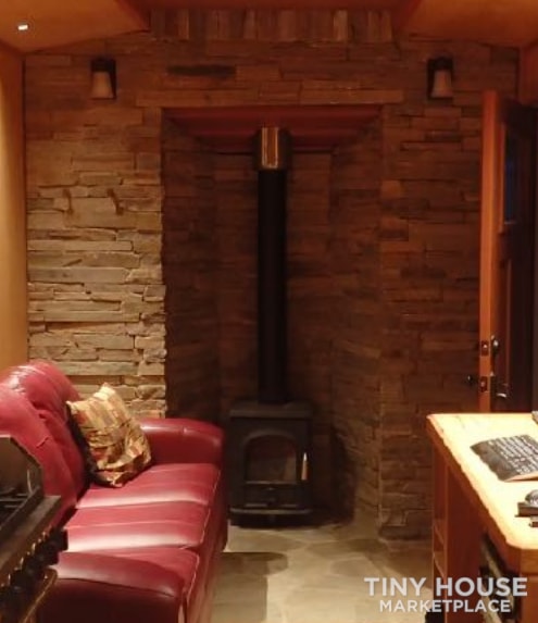2019 Train Ride Tiny House - Image 2 Thumbnail