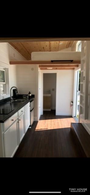 2019 TWO LOFT Roanoke 20' Tumbleweed RV CERTIFIED - Image 2 Thumbnail