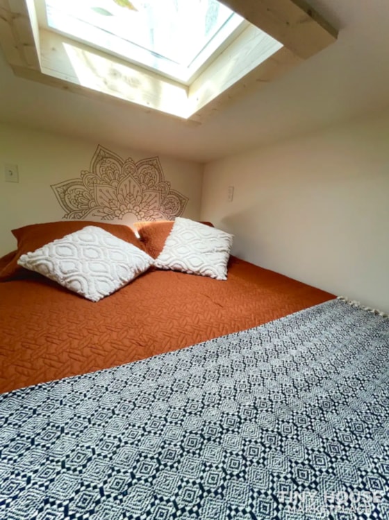 2021 Eclectic Tiny home  - Image 2 Thumbnail