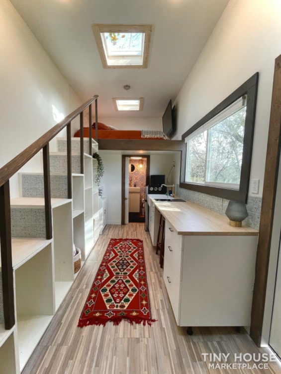 2021 Eclectic Tiny home  - Image 4 Thumbnail