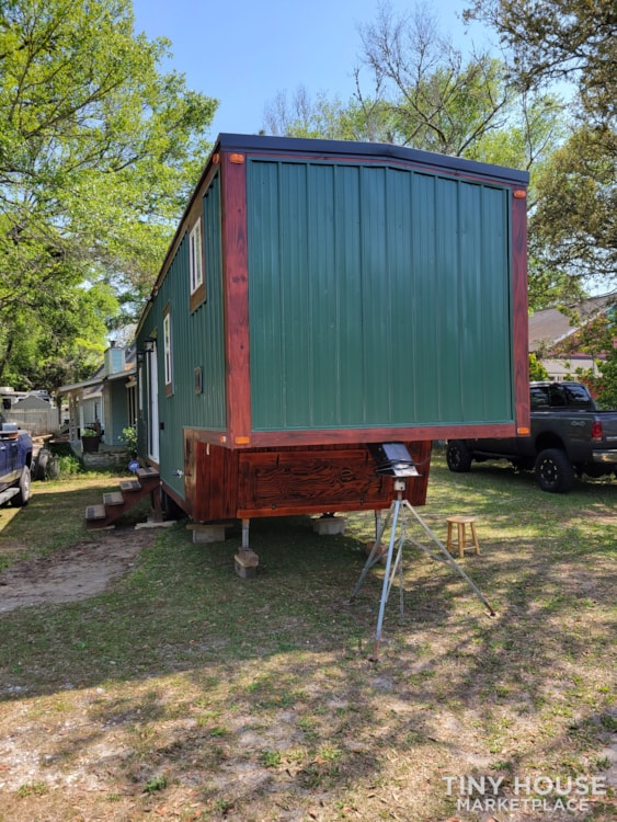 2021 Tiny Home On Wheels - Image 2 Thumbnail