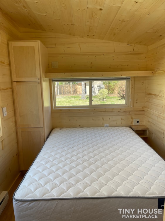 2022 new construction modern tiny home  - Image 3 Thumbnail