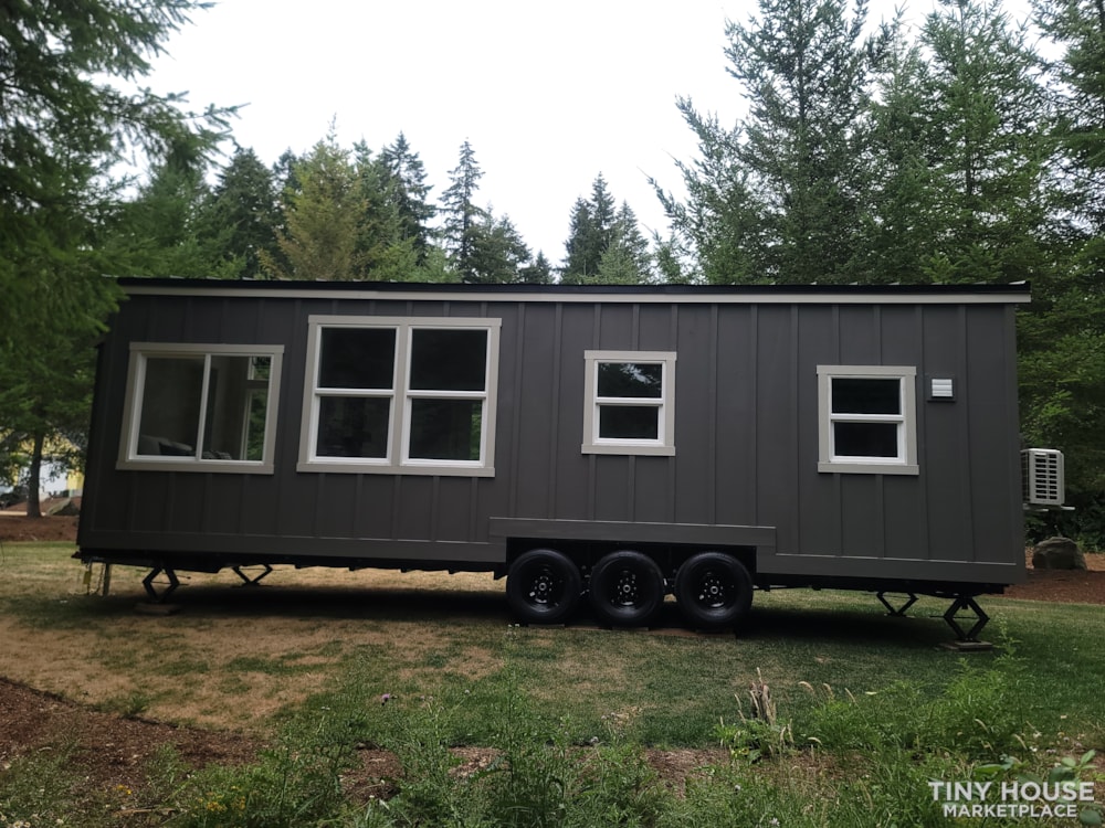 2022 Tiny Home "Dolores" - Image 4 Thumbnail