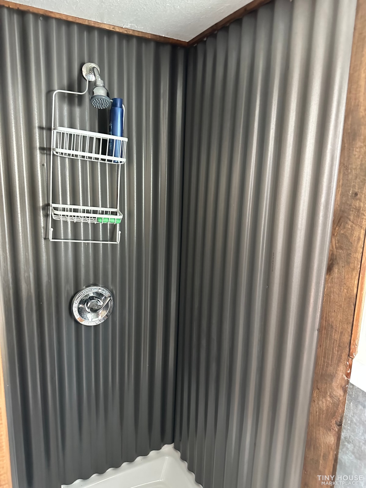 2022 Tiny Home on Wheels- I can text videos when requested - Fort Lauderdale - Image 4 Thumbnail