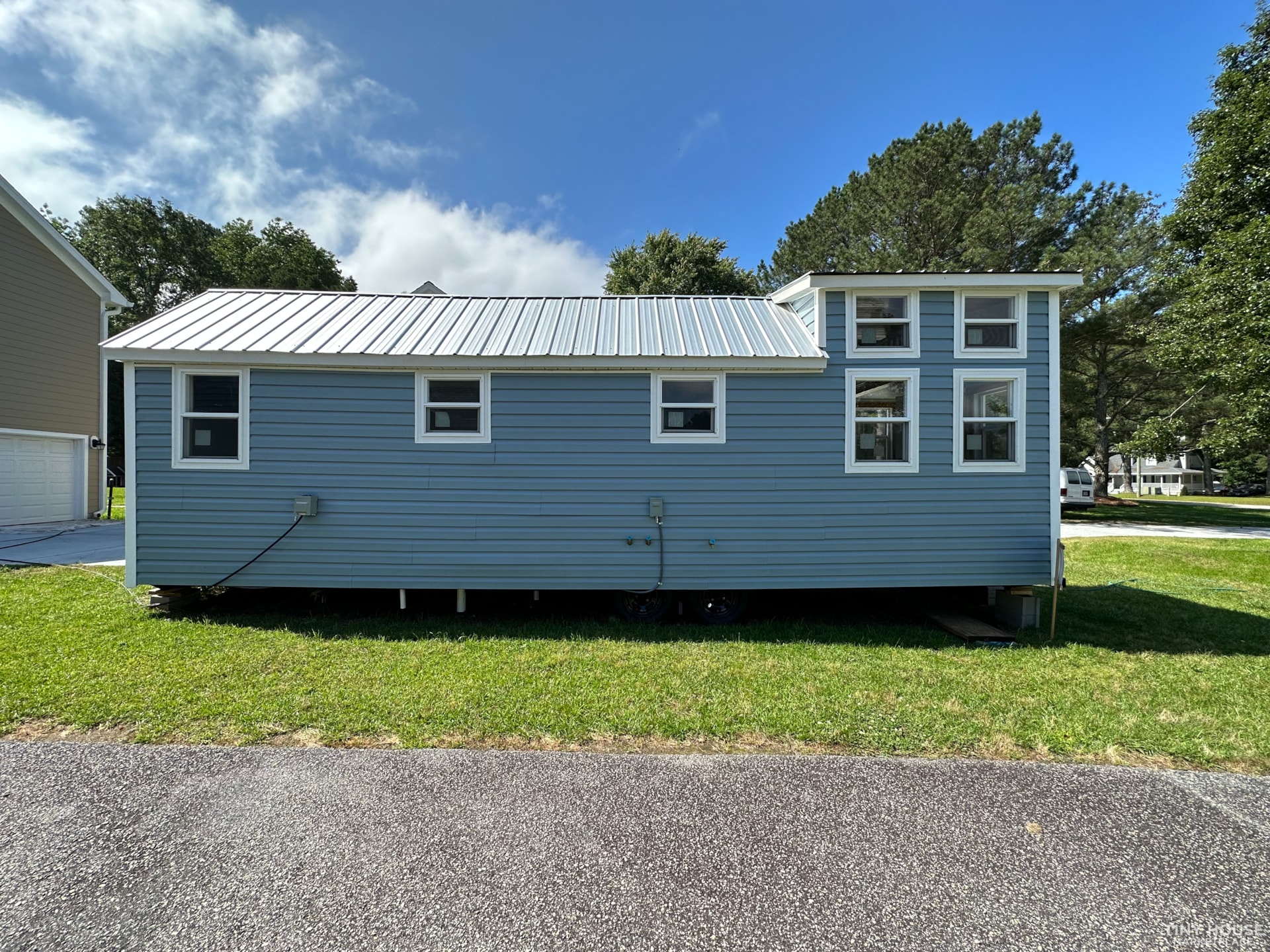 2023 Newly Built Tiny House On Wheels - Image 4 Thumbnail