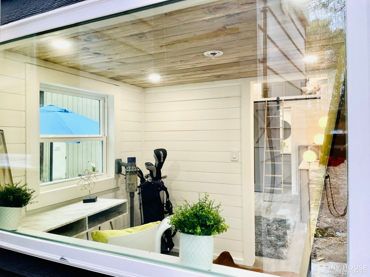 2023 NOAH certified Tiny House - Modern Farmhouse - Image 3 Thumbnail