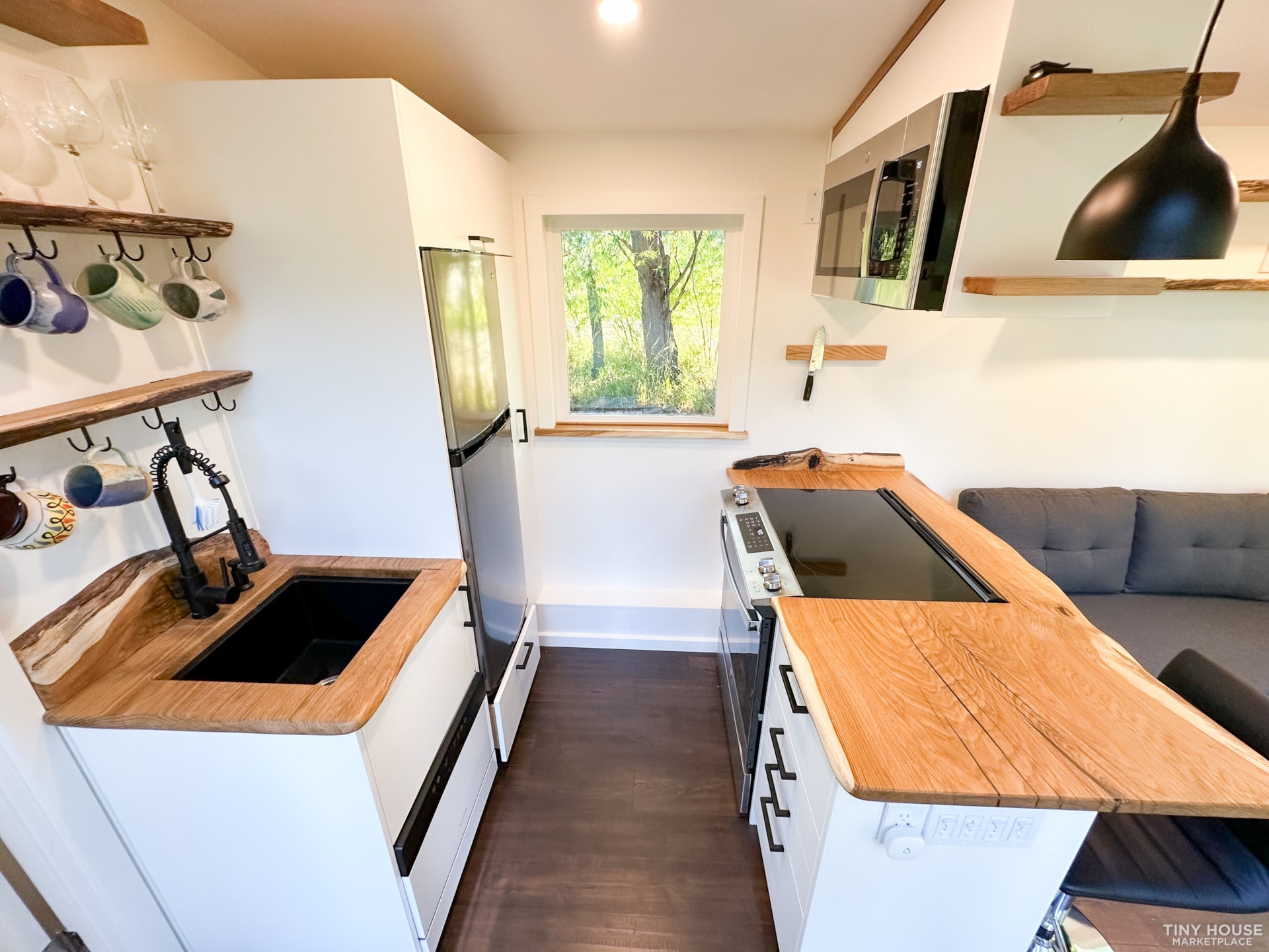 2023 Scandinavien 30' Tiny Home - Image 2 Thumbnail