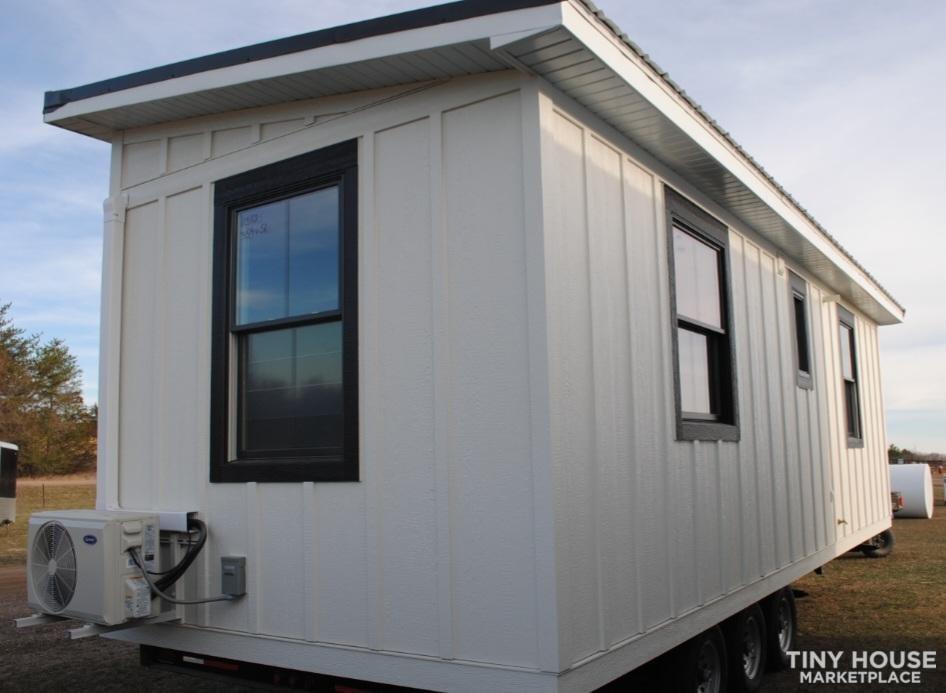 2023 tiny house - Image 4 Thumbnail