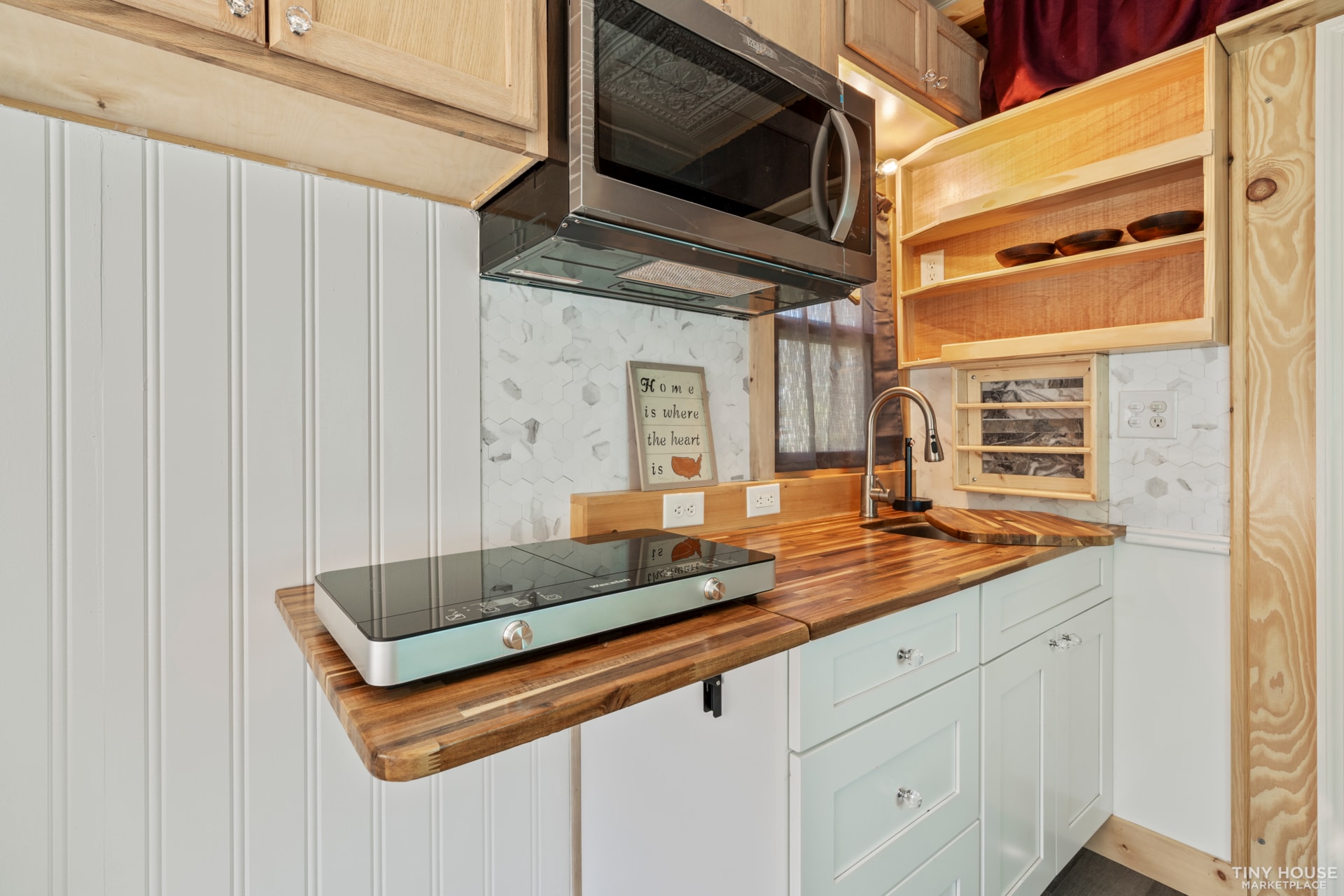 2024 Explorer - Tiny Home - Image 4 Thumbnail