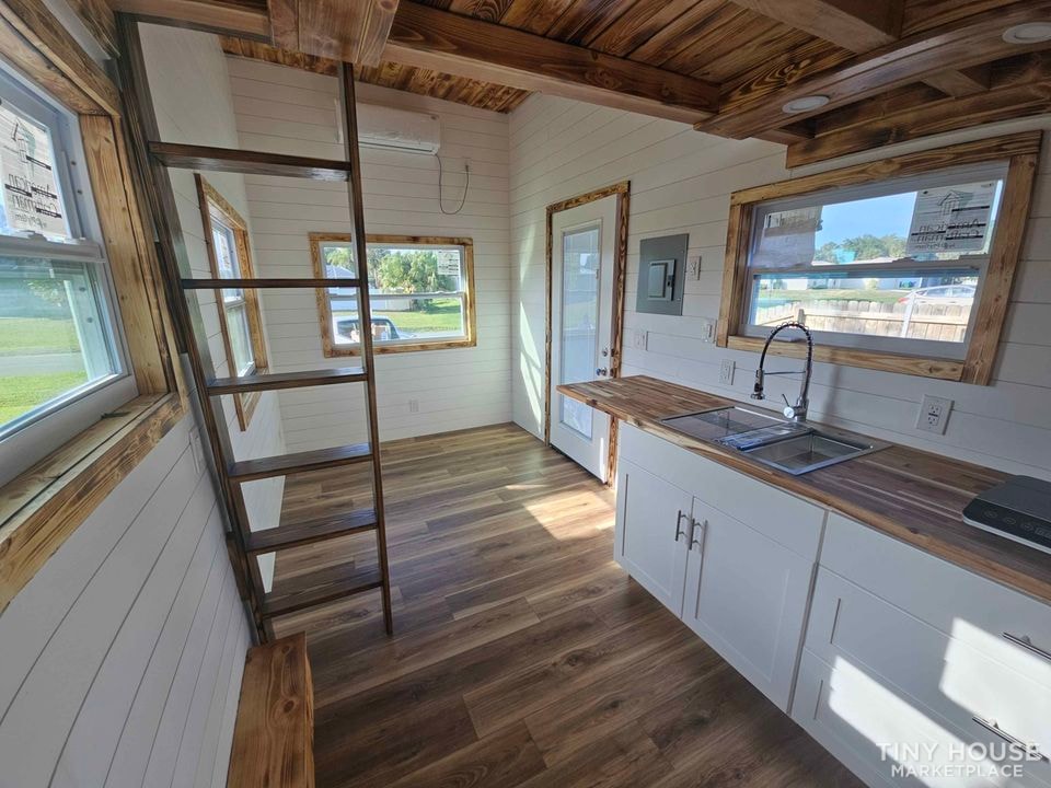2024 Tiny House on Wheels 8.5x20 - Image 4 Thumbnail