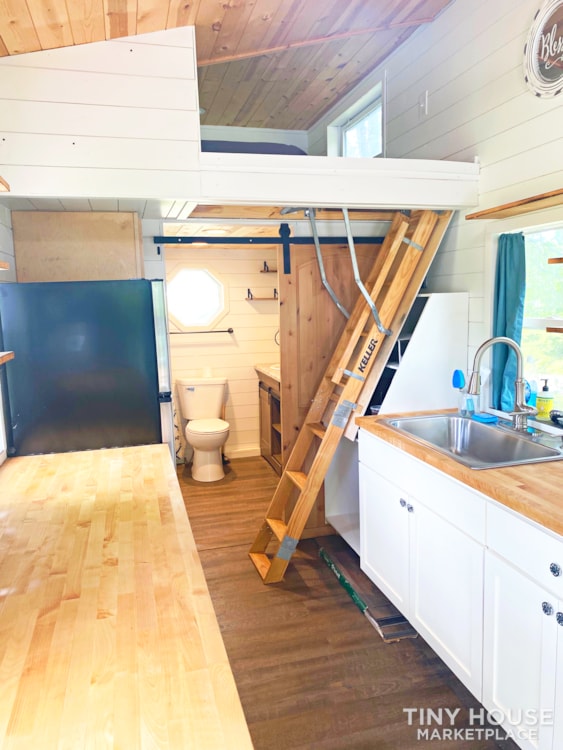 Cozy Tiny Home! - Image 4 Thumbnail