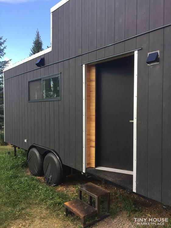 24' Contemporary Tiny Home - Image 4 Thumbnail