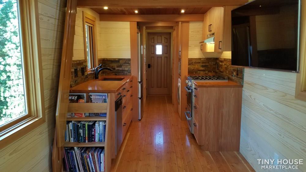 24' custom tiny home built by Spokane timber frame home builder - Image 3 Thumbnail
