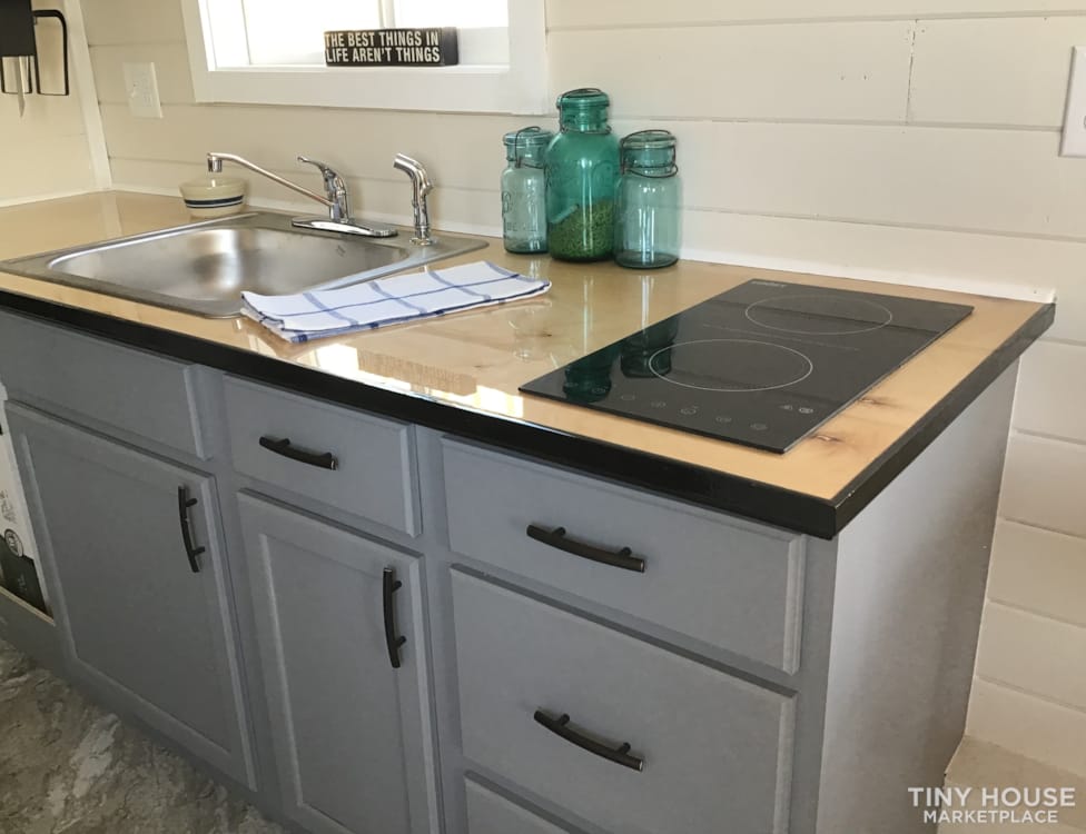 24 Foot +2' bay area  2 Loft Tiny Home in Colorado -Price Reduced! - Image 3 Thumbnail