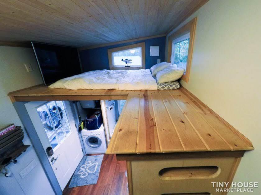 24 Foot Tiny House on Wheels - Image 2 Thumbnail