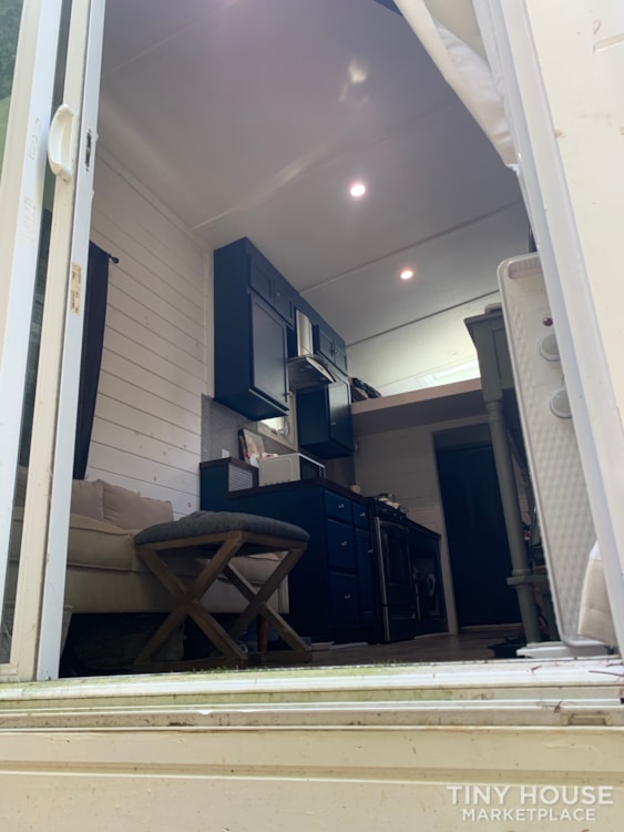 24 ft/ Loft skylight sleeper/ modern/ with full size bathroom/ washer drier  - Image 3 Thumbnail