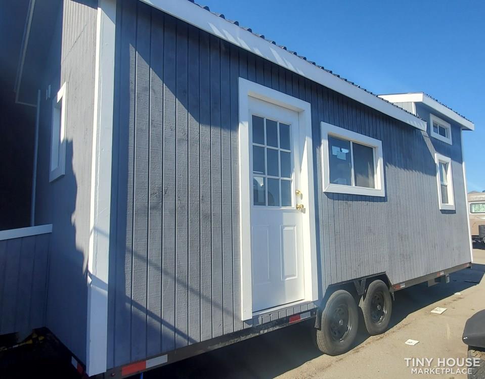 24 ft Tania Tiny Home on wheels brand NEW - Image 2 Thumbnail