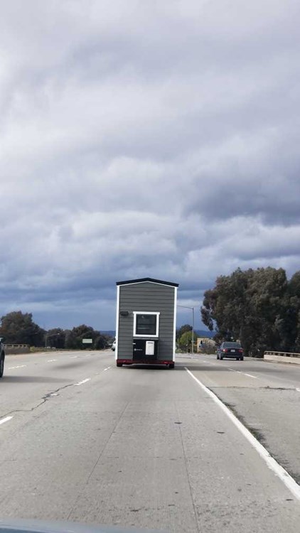 24 ft Tiny House on Trailer Built IN 2018 - Image 2 Thumbnail