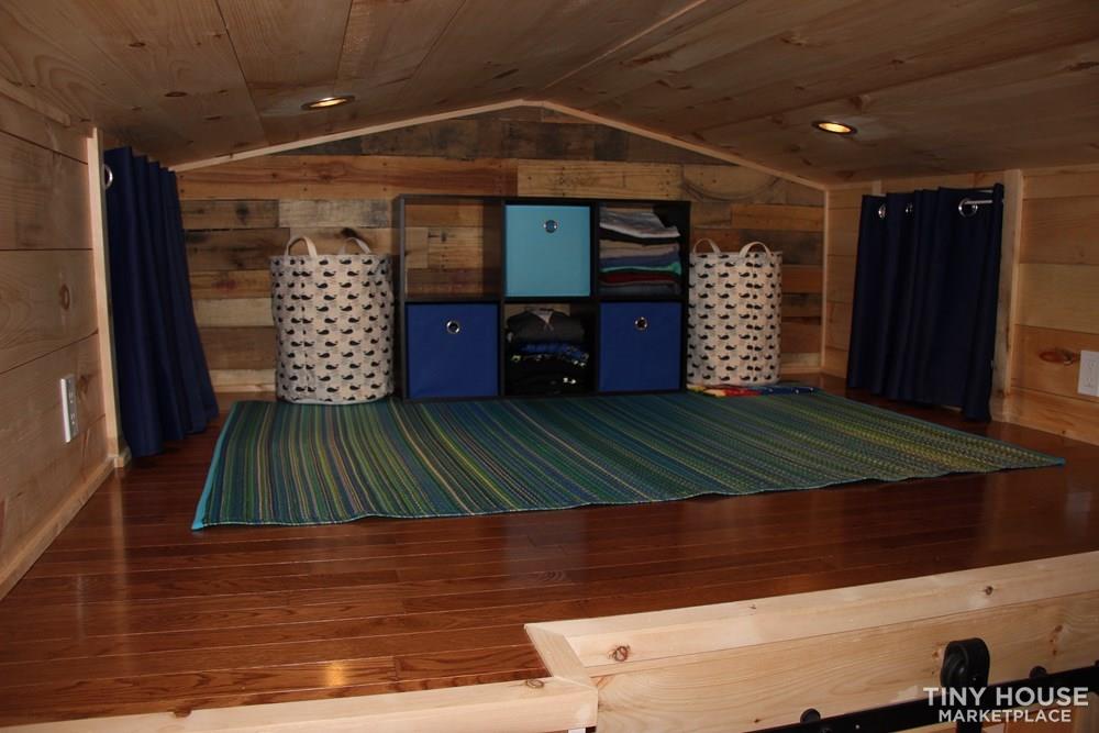 24' Live in Ready Tiny House On Wheels - Image 4 Thumbnail
