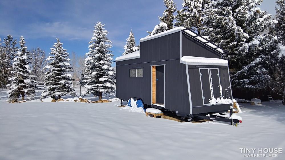 24’ Tiny Home - Must Go - Accepting Credit Cards - Fully Insulated, Heated & AC