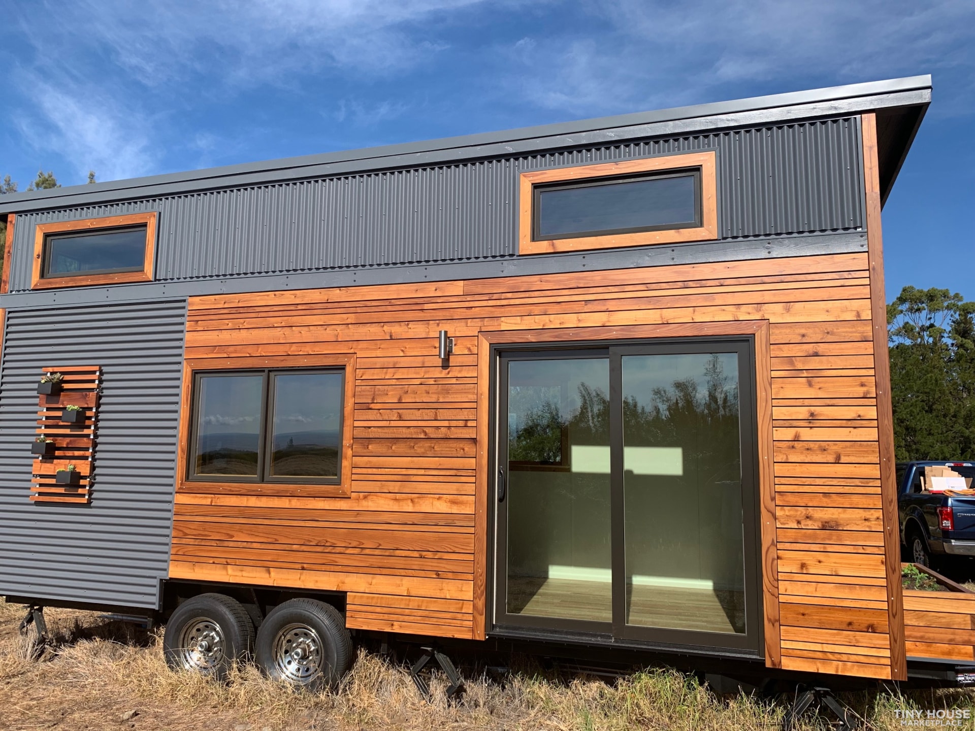 24' Tiny House on Wheels 