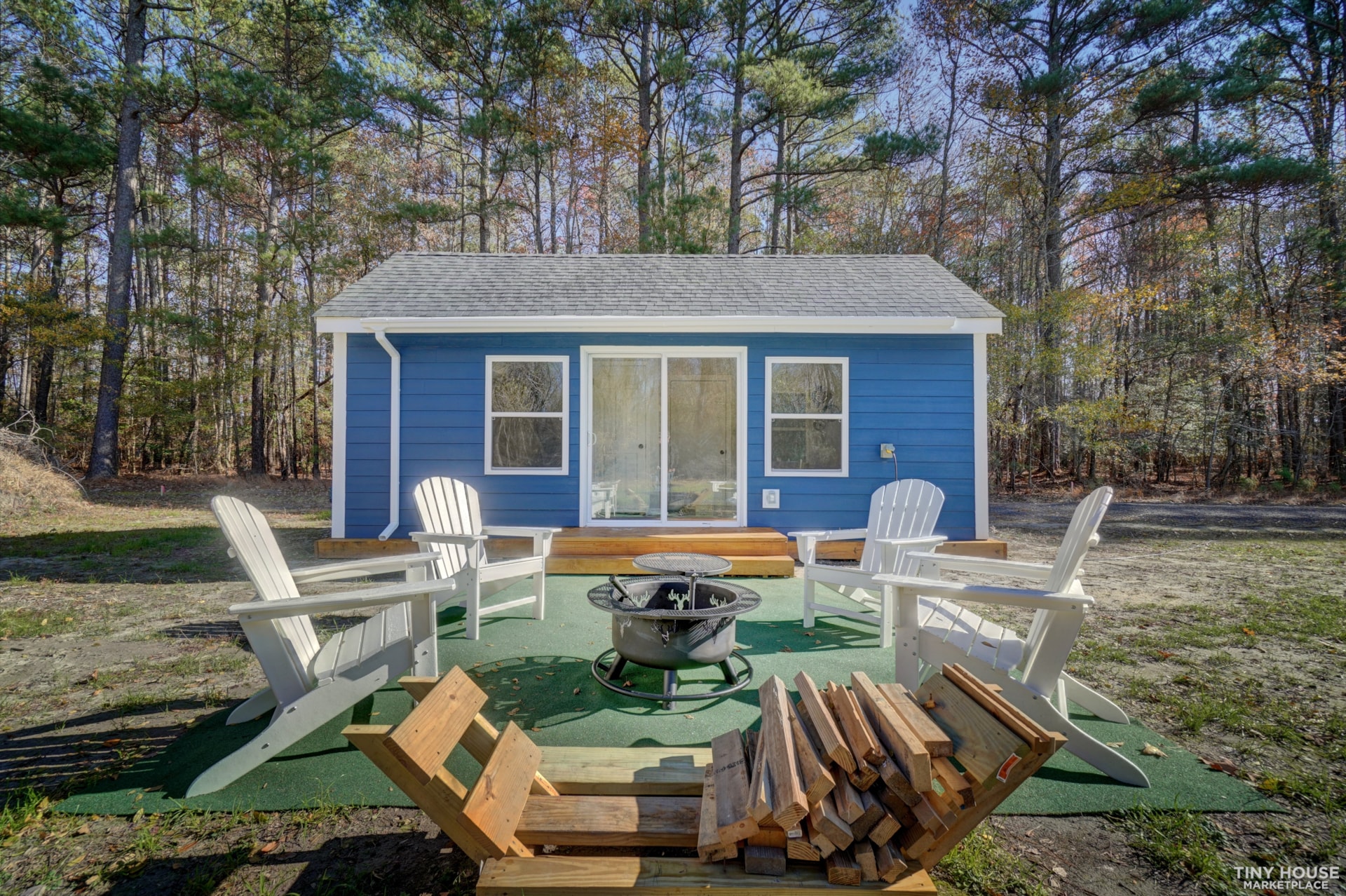 240sqft Tiny House WITH 1 acre of land in Virginia