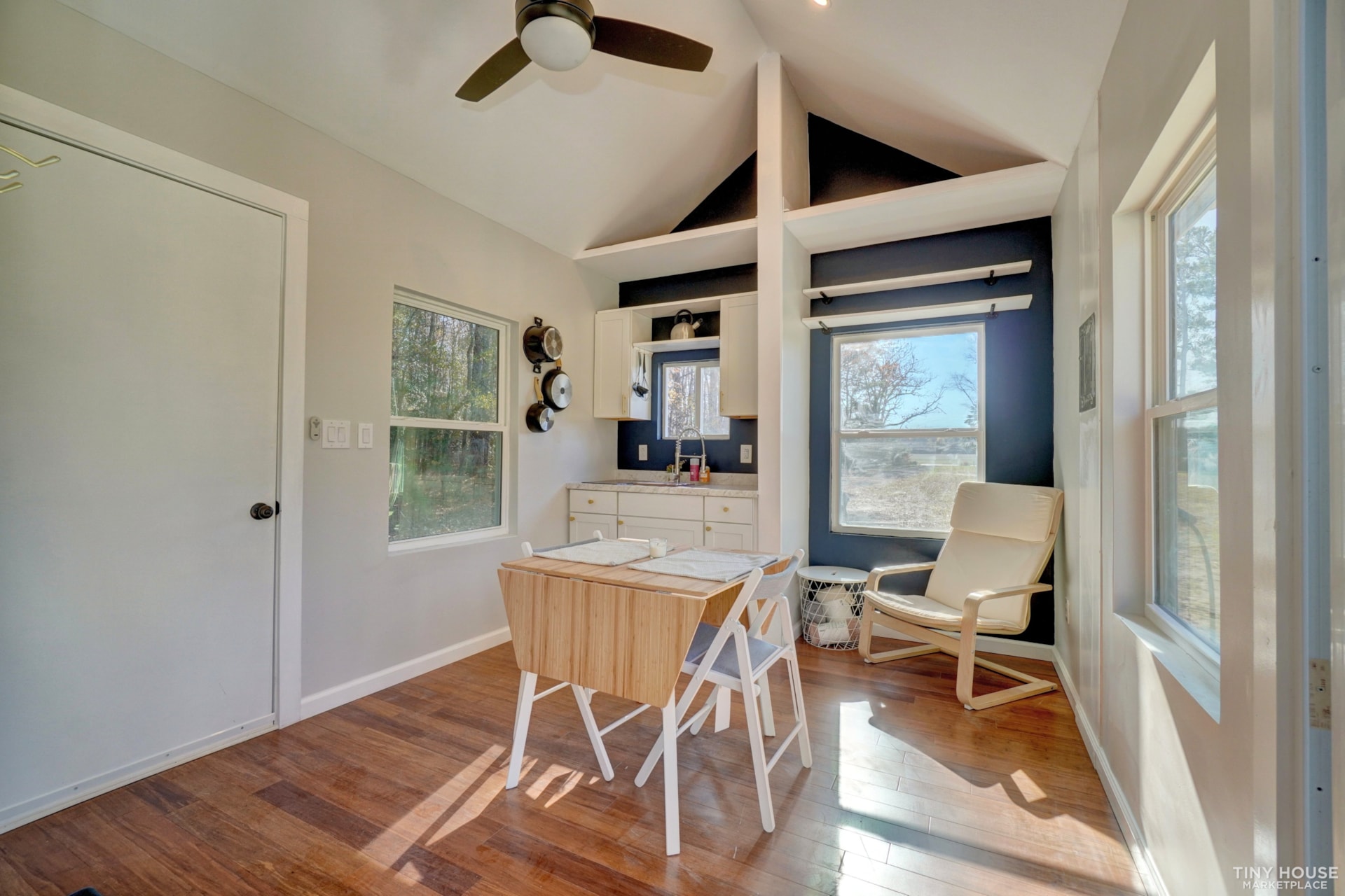 240sqft Tiny House WITH 1 acre of land in Virginia - Image 3 Thumbnail