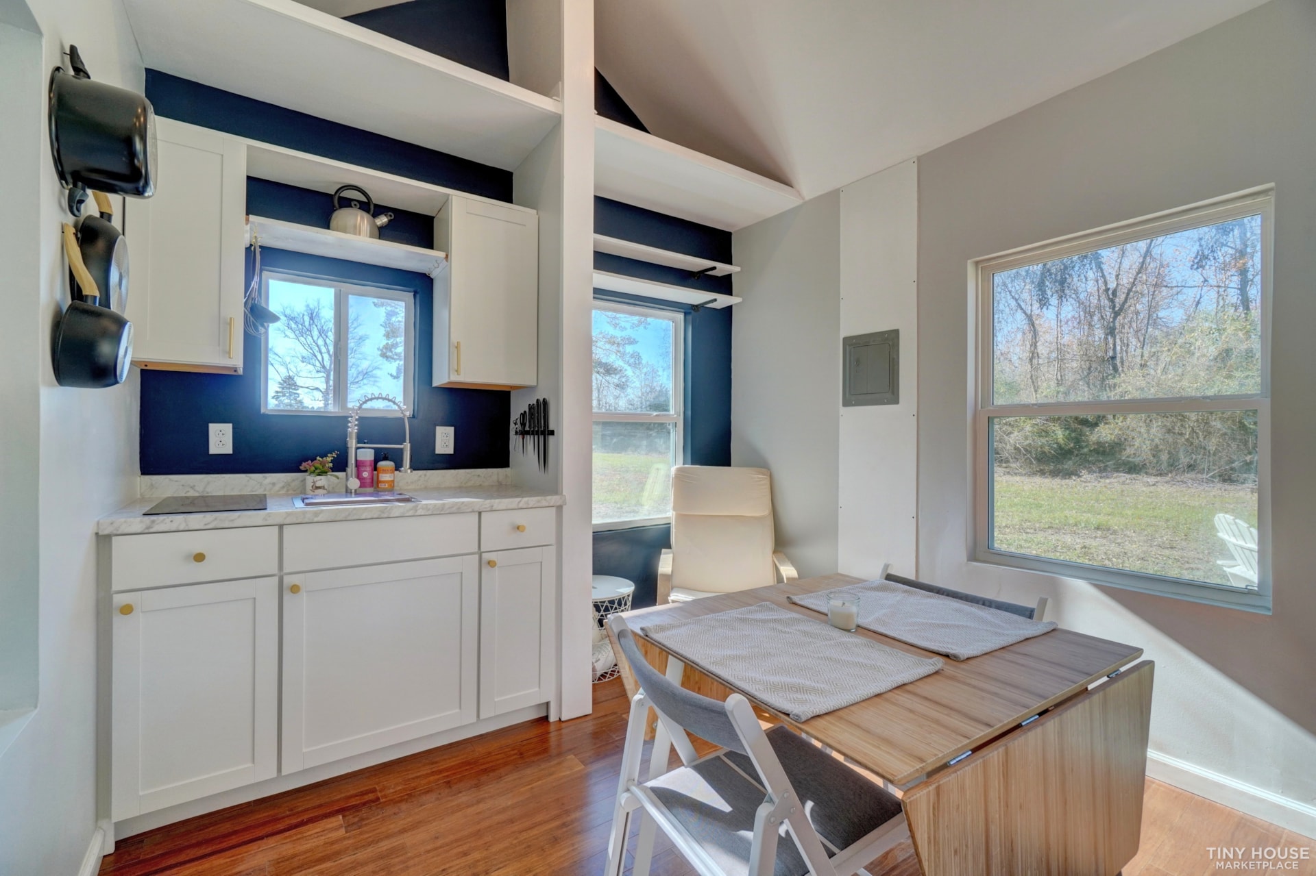240sqft Tiny House WITH 1 acre of land in Virginia - Image 4 Thumbnail