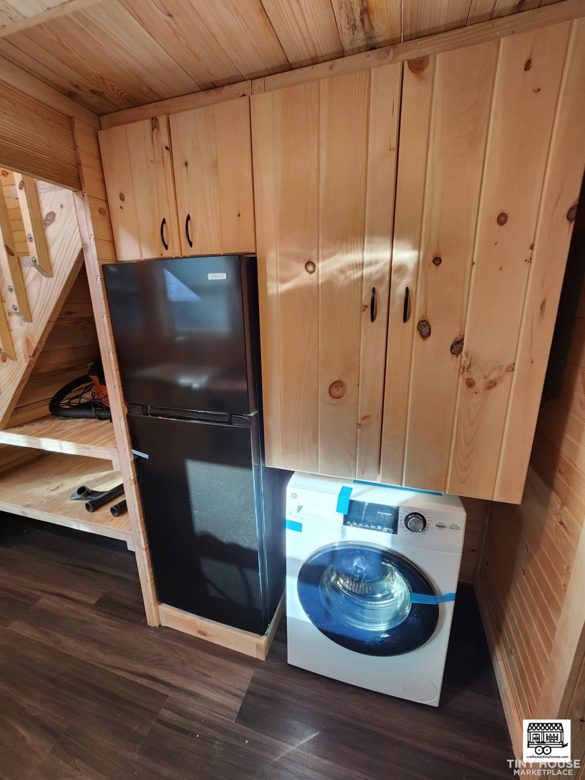 24ft Long 296sqft Tiny Home! 2 Beds, 1 Bath, Full Kitchen!  - Image 4 Thumbnail