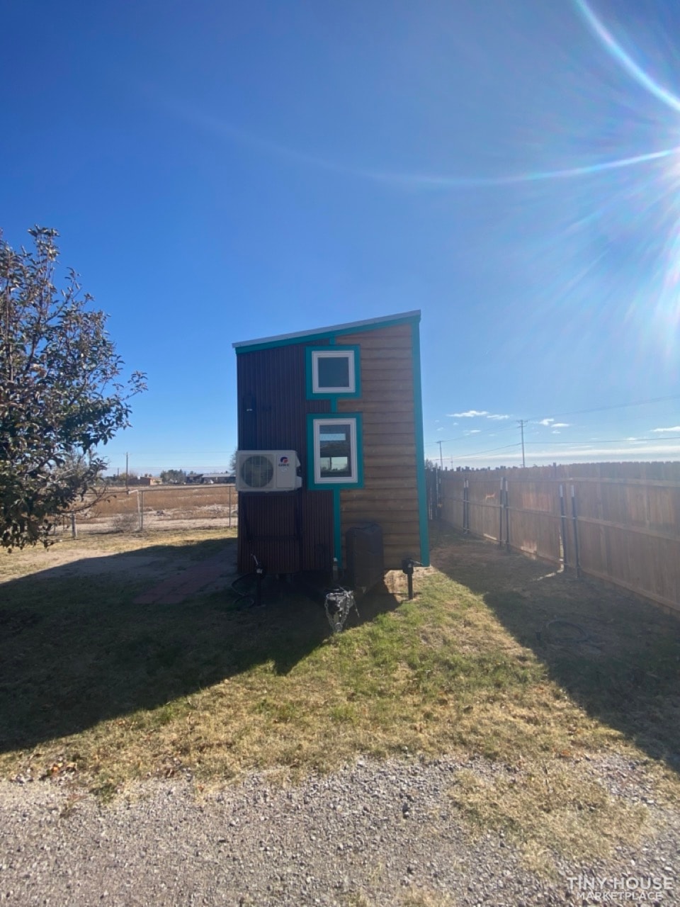 24ft THOW. High spec & move-in ready - Image 2 Thumbnail