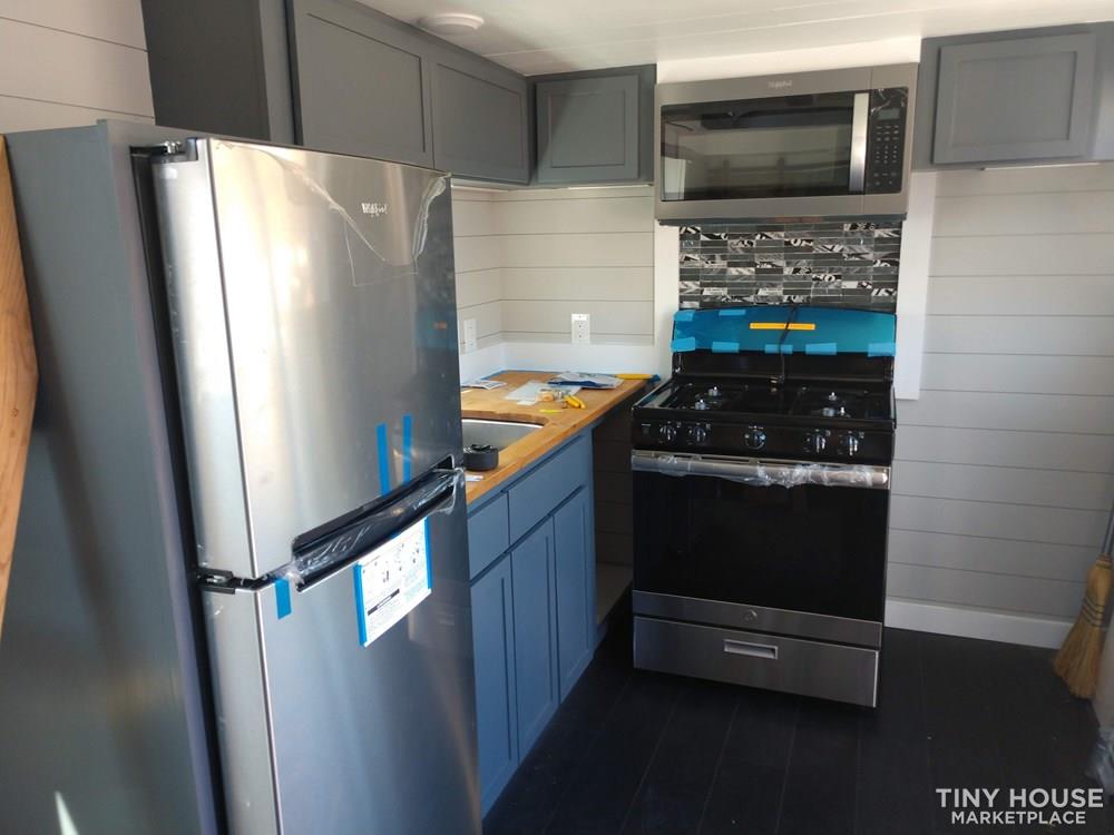 24x8 Custom Built Tiny Houses  - Image 4 Thumbnail