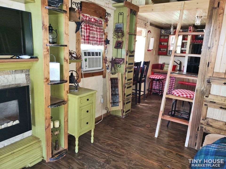 PENDING 250sqft Tiny Home   - Image 3 Thumbnail