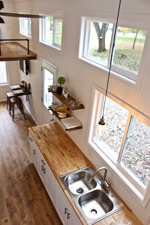 26' Chateau Shack Tiny Home on Wheels - Image 2 Thumbnail