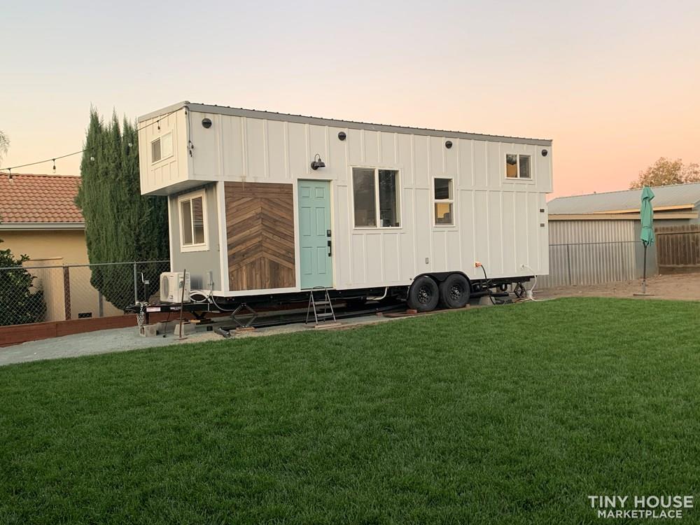 26 ft Modern Farm Tiny House - Image 1 Thumbnail