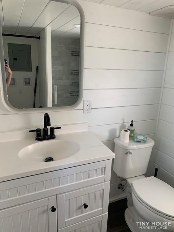 26 ft Modern Farm Tiny House - Image 4 Thumbnail
