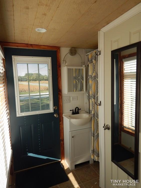 26’ gooseneck tiny house - Image 4 Thumbnail