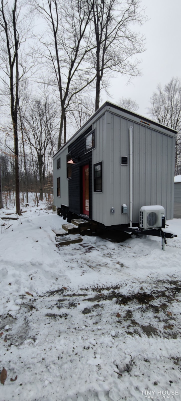 Pending - NEW! 26' NOAH certified Scandinavian inspired Tiny Home - Pending - Image 2 Thumbnail