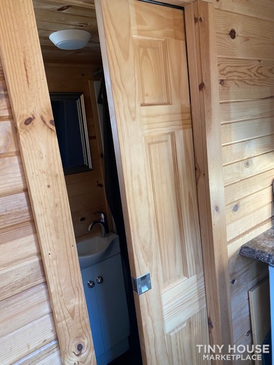 26’ tiny house - Image 3 Thumbnail