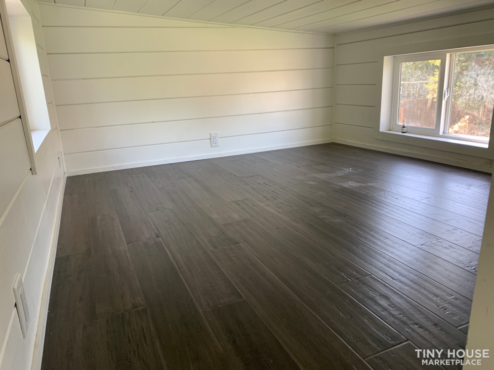 26ft Modern Farm Tiny House on Wheels - Image 2 Thumbnail