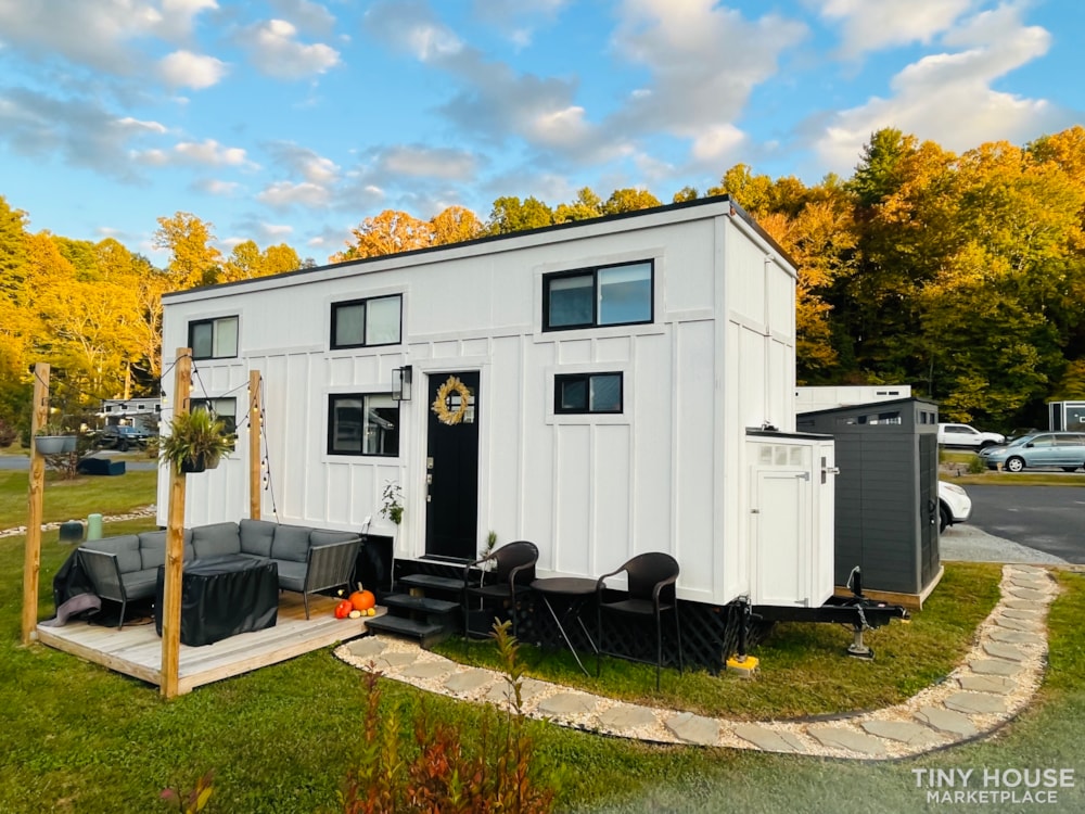 Beautiful 28' Tiny House at Acony Bell Tiny Home Community - Image 1 Thumbnail