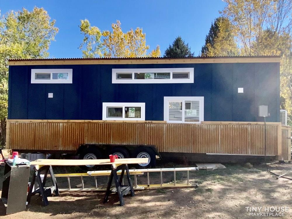 28' Custom Farmhouse Tiny Home  - Image 3 Thumbnail