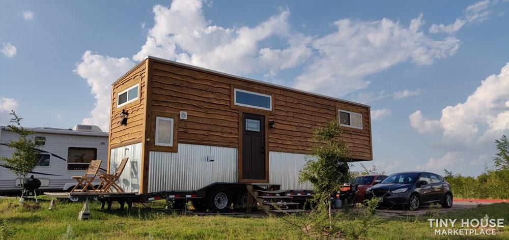 28 ft Gooseneck Tiny Home for Sale in Austin TX!