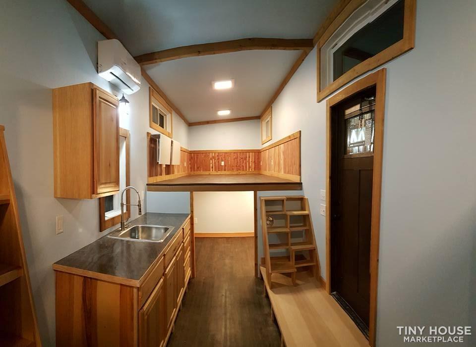 28 ft Gooseneck Tiny Home for Sale in Austin TX! - Image 4 Thumbnail