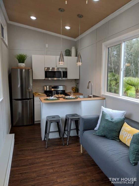 28' Modern and Spacious Tiny House on Wheels - Image 2 Thumbnail
